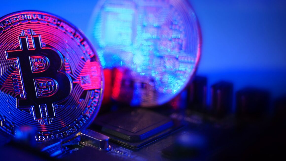 How to Spot the Next Big Cryptocurrency Before It Explodes
